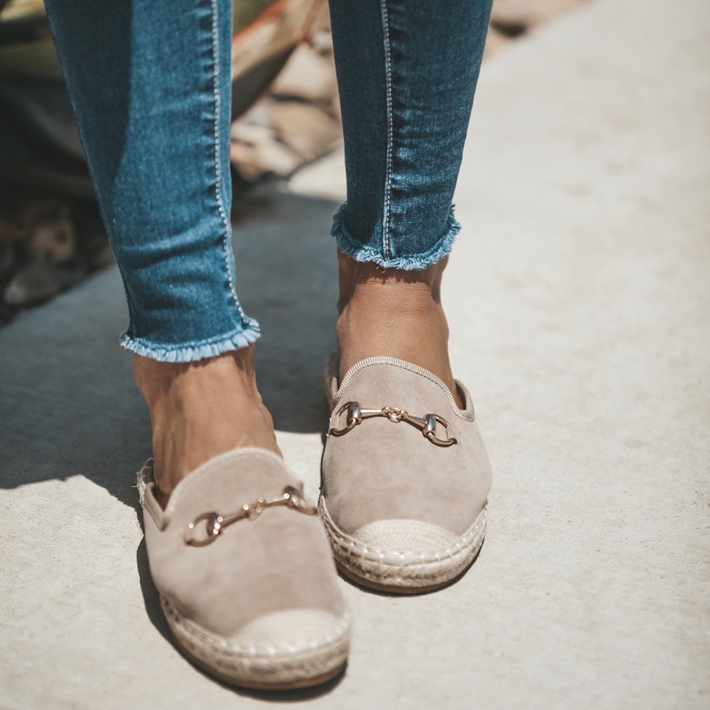 Vici Taupe Espadrille Slides